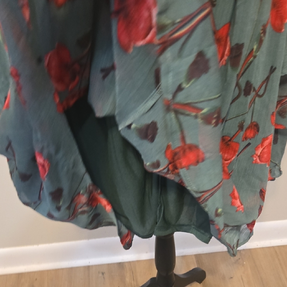 Umgee Red and Green Asymmetrical Bell Sleeve Mini Dress - Picture 6 of 10